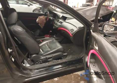 2011 Honda Accord 2.4 Ex-L z USA, uszkodzony, nr VIN 1HGCS1B89BA002635